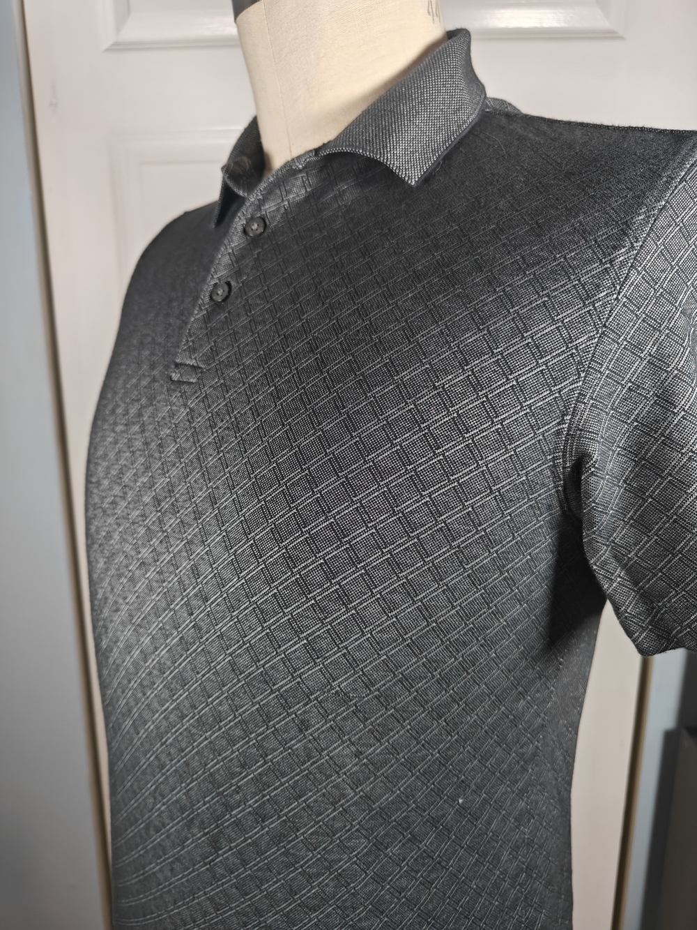 Van Heusen Diamond Textured Knit Polo Mens Medium Charcoal Tony Soprano Retro